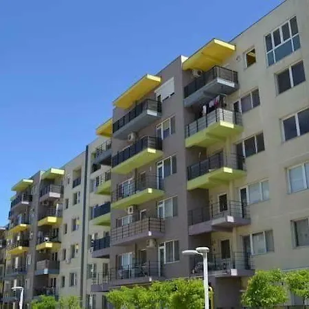 Garsoniera Miruna *